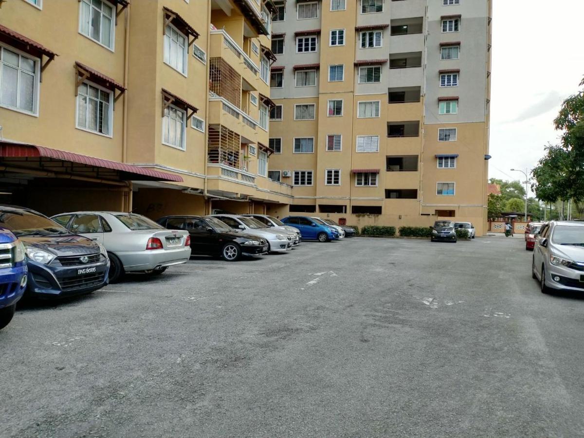 Homestay Kuala Terengganu Near Batu Burok, Hospital Hsnz, Ktcc Mall, Drawbridge C Esterno foto