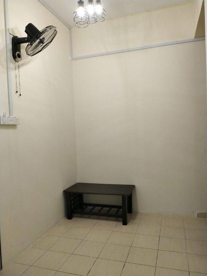 Homestay Kuala Terengganu Near Batu Burok, Hospital Hsnz, Ktcc Mall, Drawbridge C Esterno foto